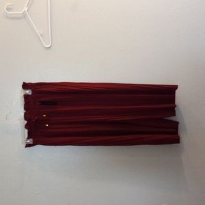 Cosmos pants size 7 maroon